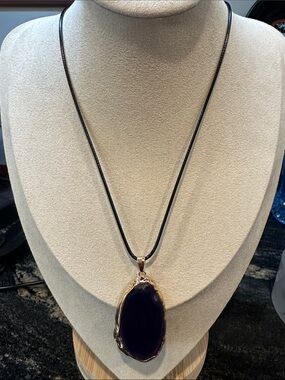 Fashion Jewelry Purple Agate Pendant Necklace with Black Cord